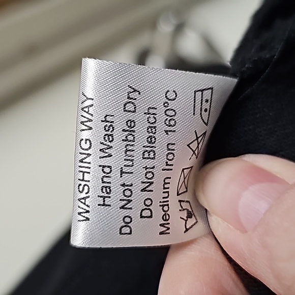 NWT L&B Black Short Sleeve Boho Blouse Size Large - Picture 5 of 7